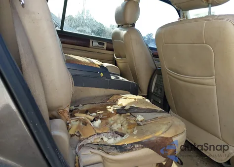 2006 Lincoln Navigator Luxury/Ultimate from USA, damaged, VIN 5LMFU28596LJ17067